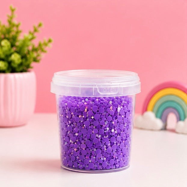 70 to 100 grams rhinestone container