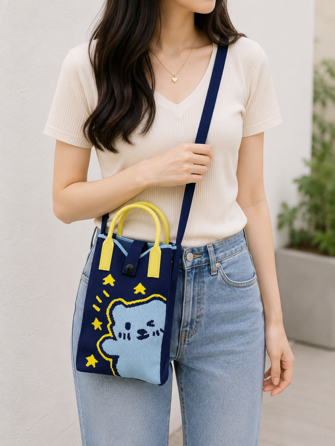 Cute Bear Crossbody Mobile Sling Bag with Strap & Silicone Handle
